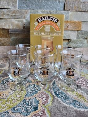 Vintage Bailey's Irish Cream Liqueur Glasses - Set Of 6, New In Box!